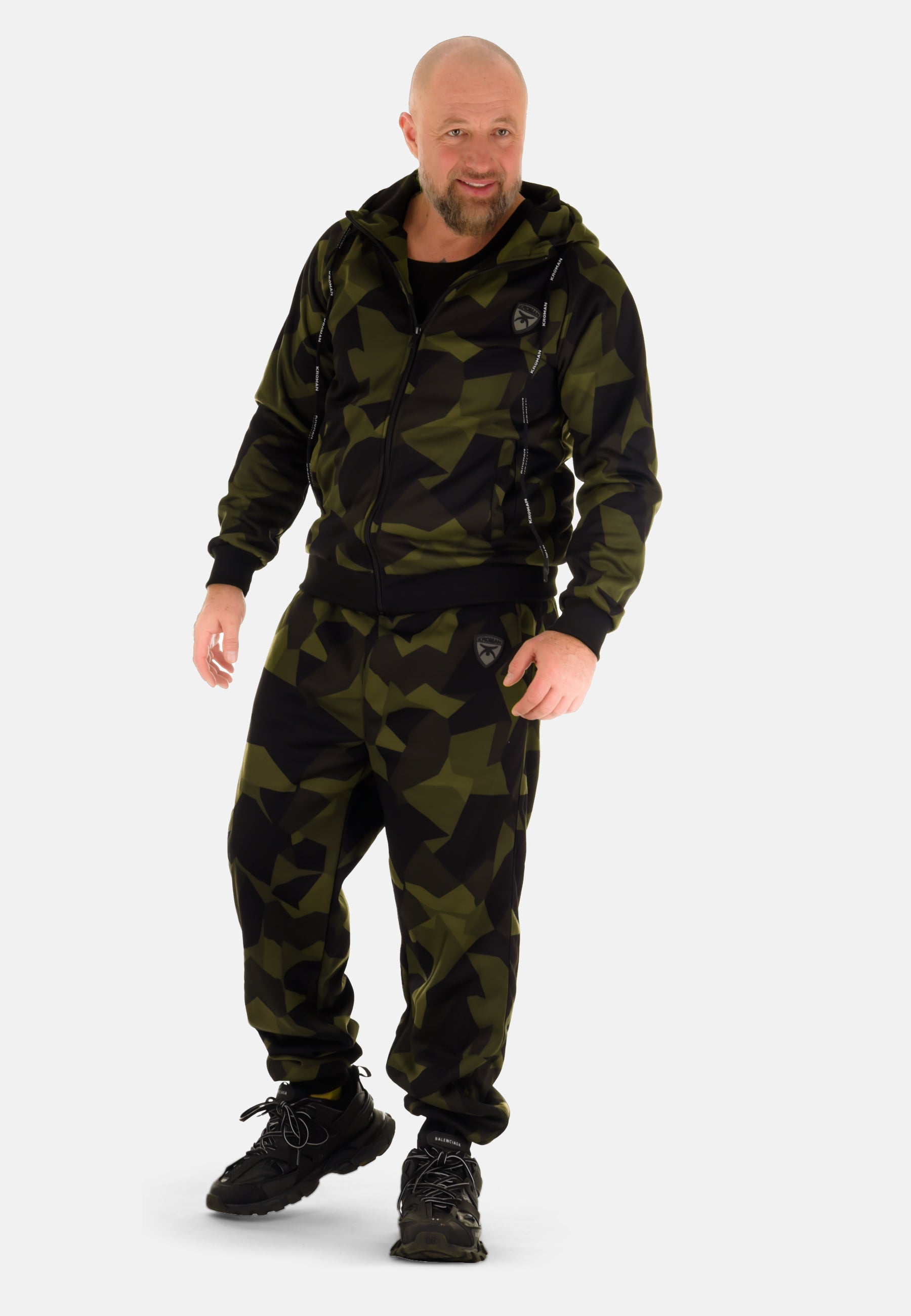 STRIKE FORCE Tracksuit Pants