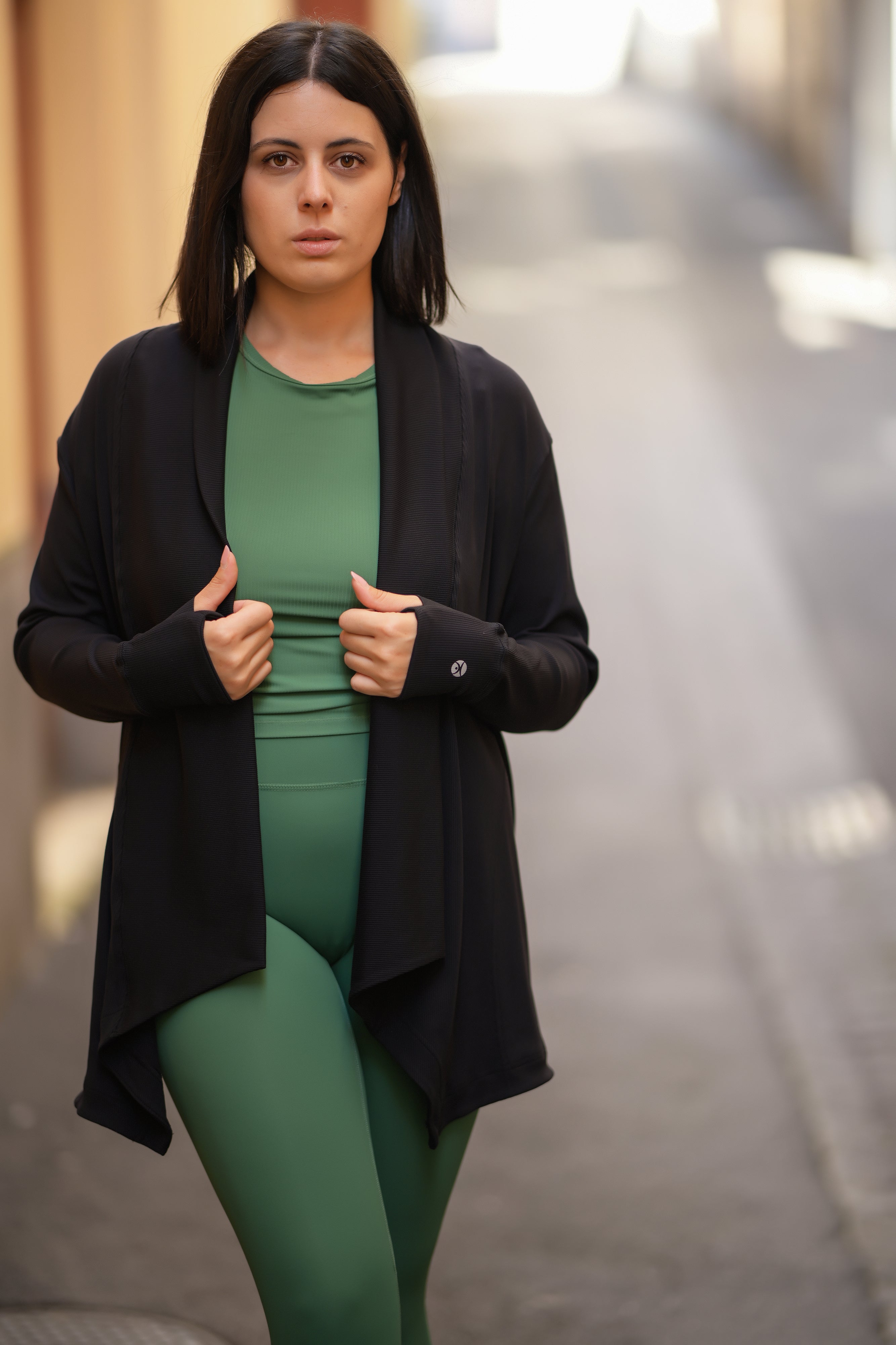 ESSENCE Cardigan