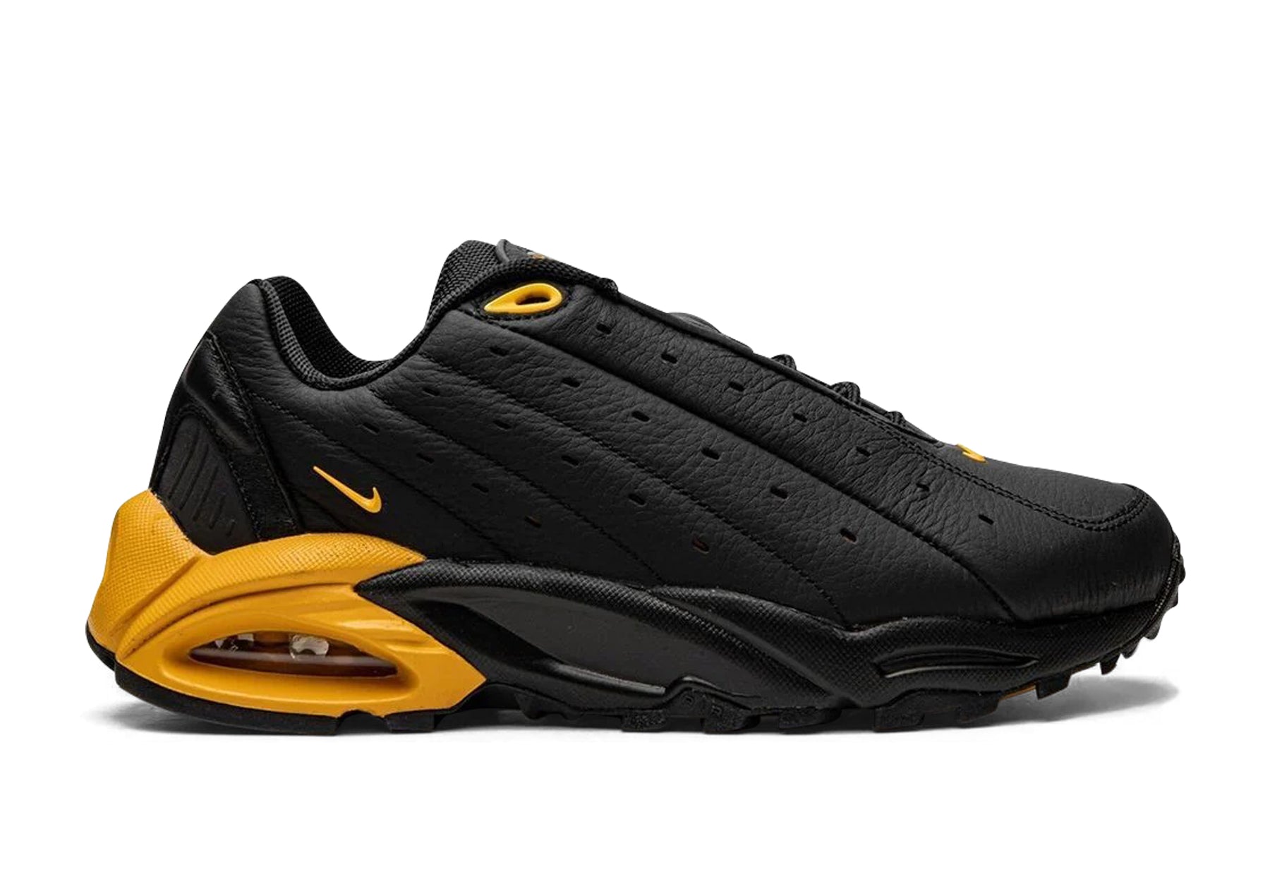 Nike Hot Step Air Terra - YantraConnection