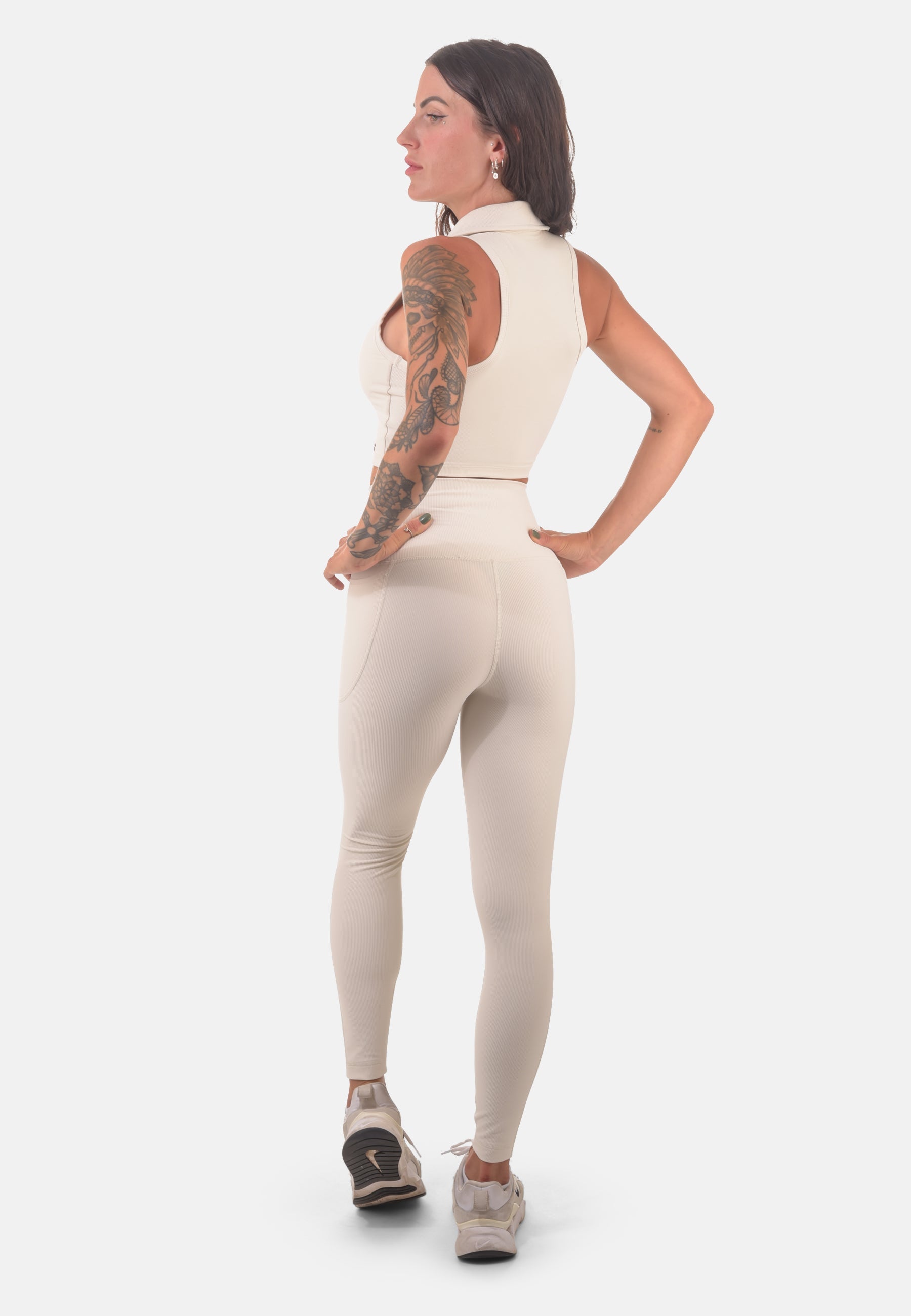 BEVOLUTION Leggings - YantraConnection