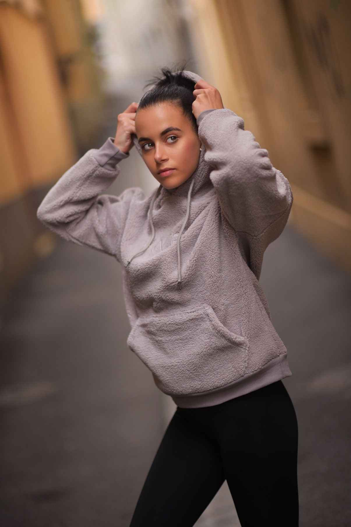 AVALANCHE Hoodie - YantraConnection