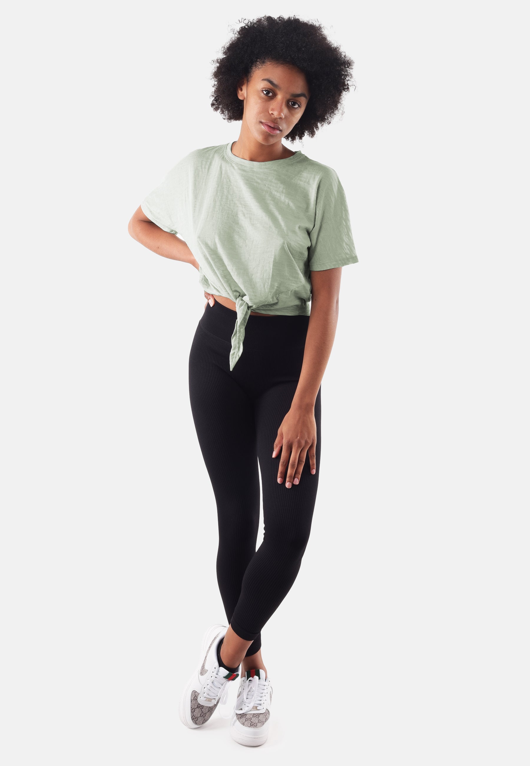 NIKITA Short-sleeve - YantraConnection